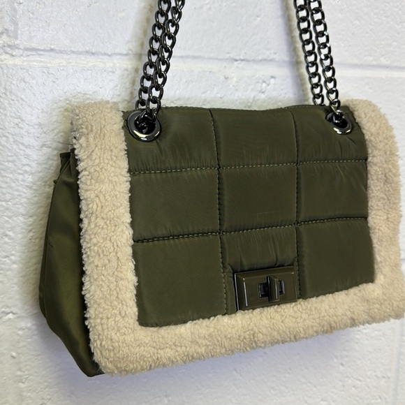 INC International Concepts Green and Cream Quilted Shoulder Bag - Picture 3 of 12